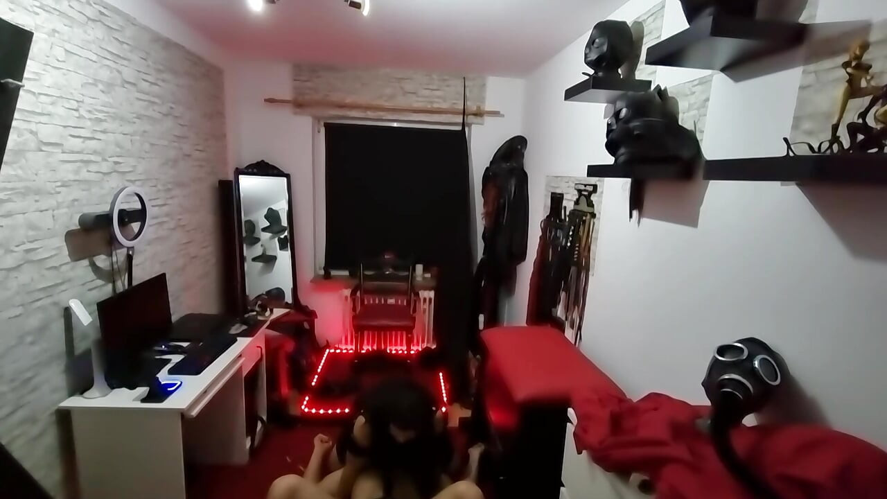 Program penuh untuk hamba saya: elektrik, menjilat but, duduk muka dan banyak lagi, bahagian 2-2.