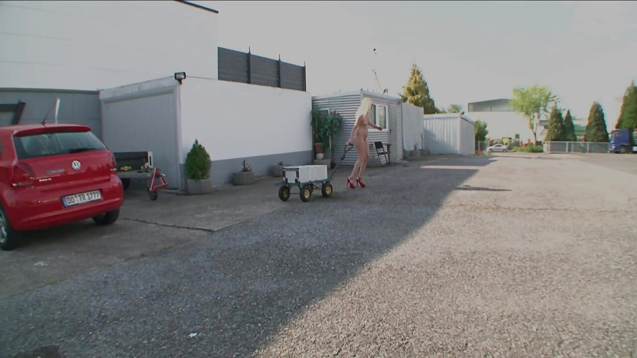Quente Escrava Sexual BDSM Goza De Escravidão E Punição Dolorosa