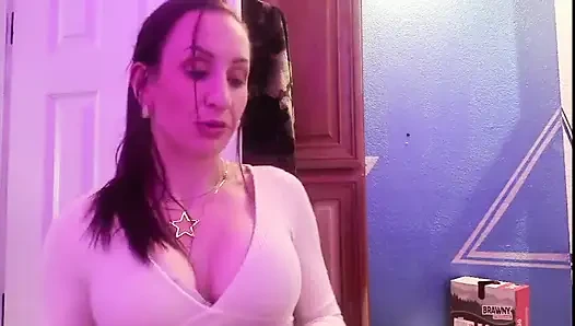 Zoey nine porno yıldızı mahkemeden önce banyoda amıyla oynuyor