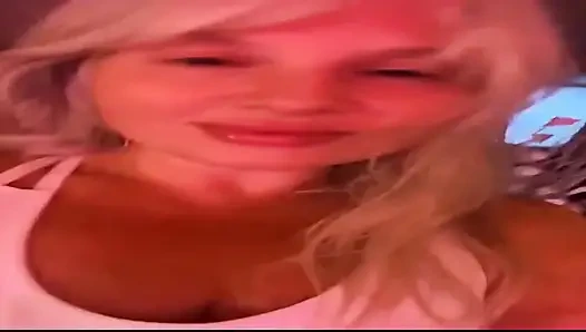 Aptal willy nillie idk neden heck lol