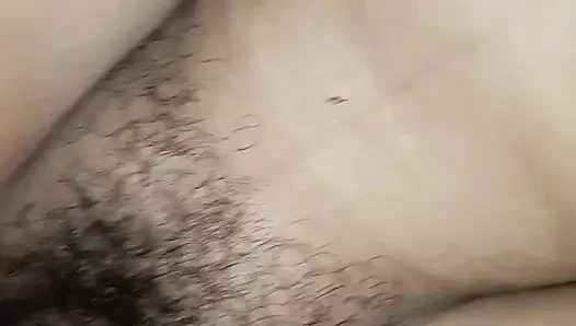 Istri desa Bangladesh suamiku lagi nggak di rumah, aku nyepong kontol abang tiriku sendiri (suara banglla)