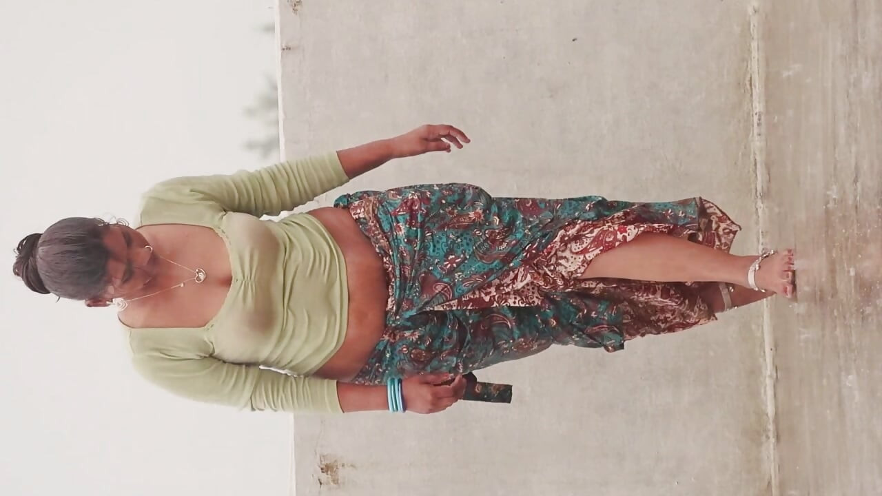 +18 CUTE FACE DEEP FUCKING .FIRST TIME I CAUGHT RED HAND AND TAKE ADVANTAGE .18+ First time stepsister Indian desi Hardcore Sex