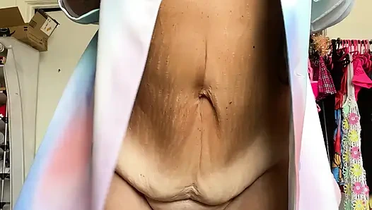 Dewi Yunani Steph dan flamingo.