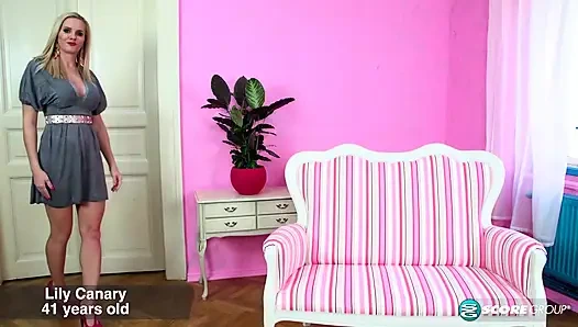 Lily lässt sie weit offen!