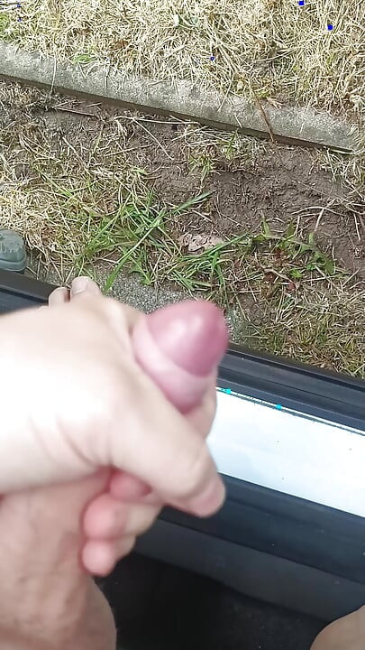 Na otvorenom / Svršavanje tijekom rada