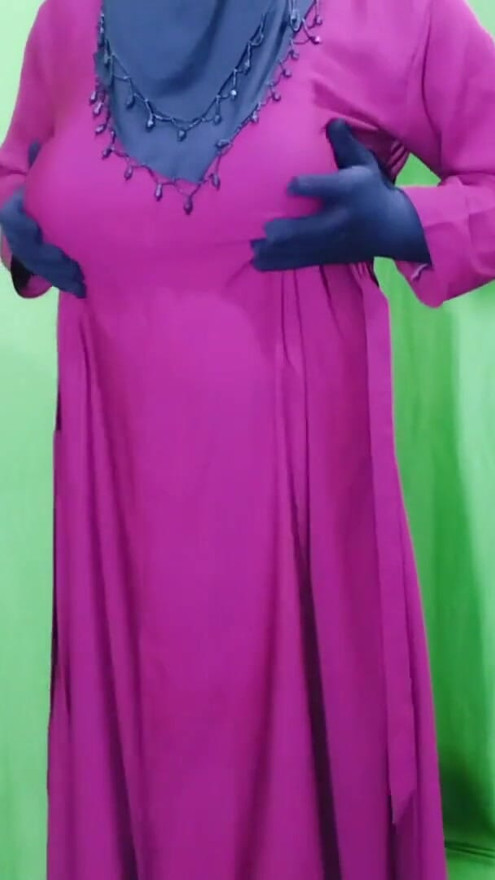 Indian beautiful hijabi muslim couple thirsty for fuck | Clip 1