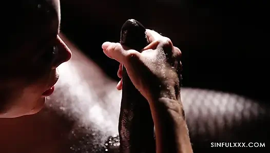 Pracht! Sinnliche interracial session mit miss Sally &dimitri shadow für sinfulXXX