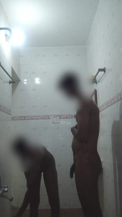 Detik ikonik dari "teman wanita India comel dan bf mandi menghisap bersama"
