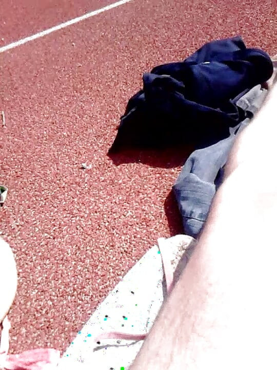 back on the sports field for the middle distance 🌊