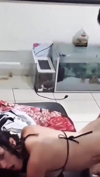 I punched hard in the pussy of the young girl cumming in her mouth! | Clip 1