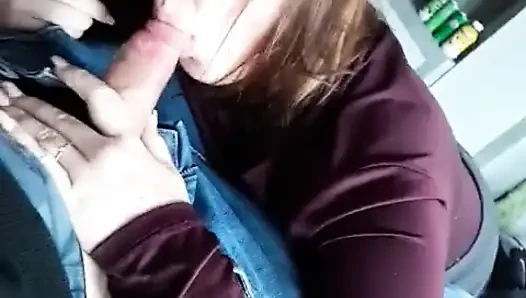 Girlfriend Giving Head