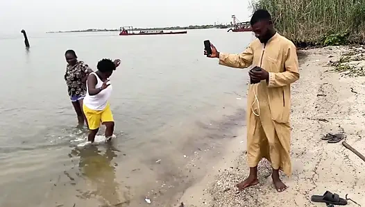 Itxqueen Silver Anla ve Afrika'nın dışındayız