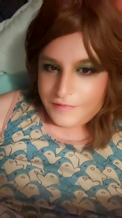 Lazy Sunday Sissy Jerk