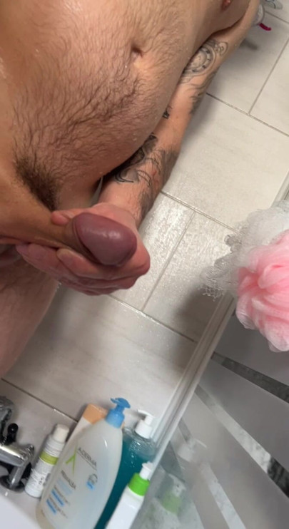 Handjob in the shower I cum all over