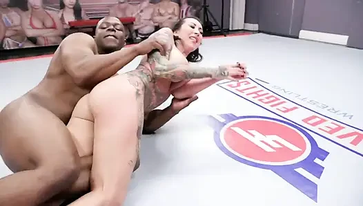Lily lane vs will karo karışık güreş