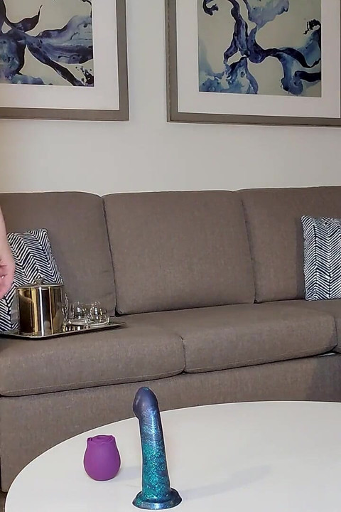 Squirting so Much More Than I Knew I Could Real MILF and Pornstar Amiee Cambridge - Taboo Seduction
