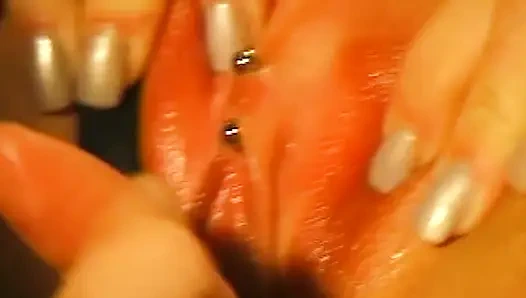 Versaute Taxifahrt: Heiße Blondine im Auto und auf dem Sofa