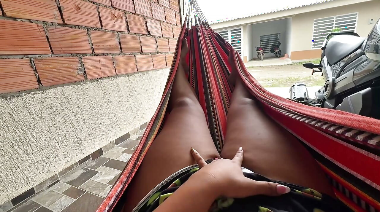 Se alguém me vir, espero que venha tocar-me