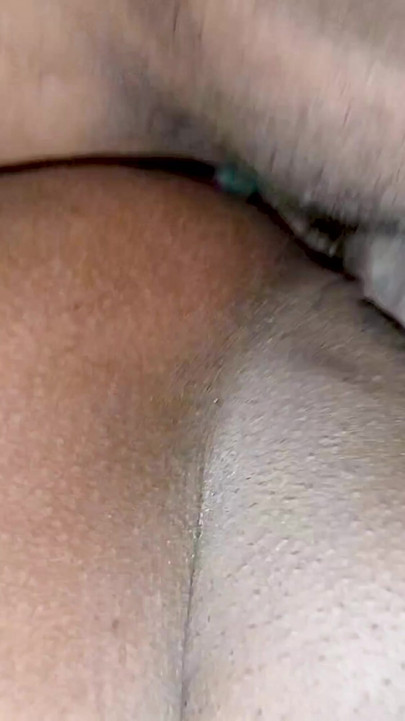 Spektakularan trenutak iz "Desi Randi Bhabhi Porno s Bangla seksom"