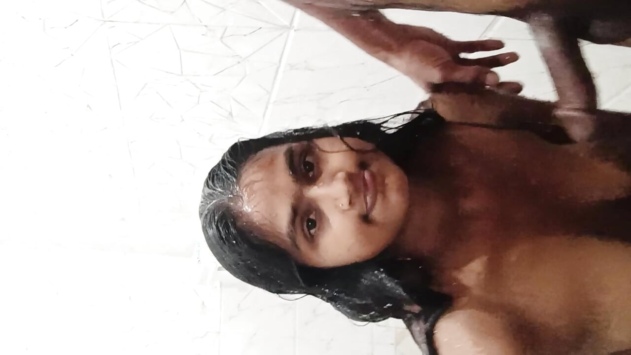 Desi Girl Hot Shower Blowjob with Boyfriend - Real Homemade