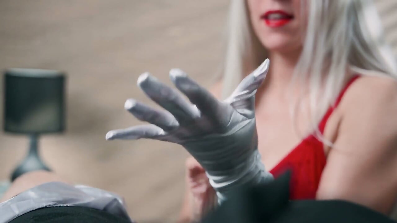 Now I Know Why My Husband Is Obsessed with These Satin Gloves
