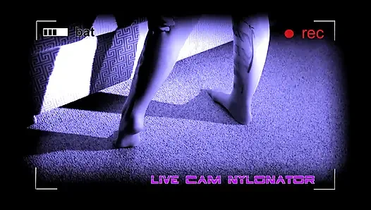 Naylon Kız Vahşi BDSM Seansında Bağlı Ve Sert Sikiliyor