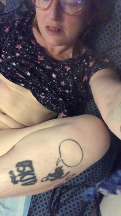 First orgasm as a 42 year old! | Clip 1