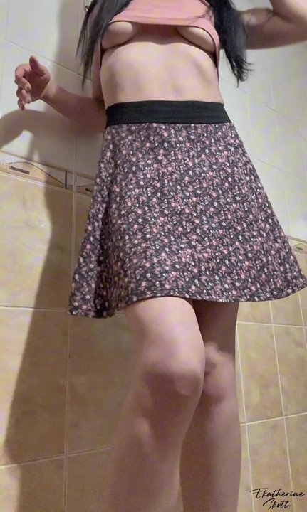 Relaxing in the bathroom - my very hot sexy body