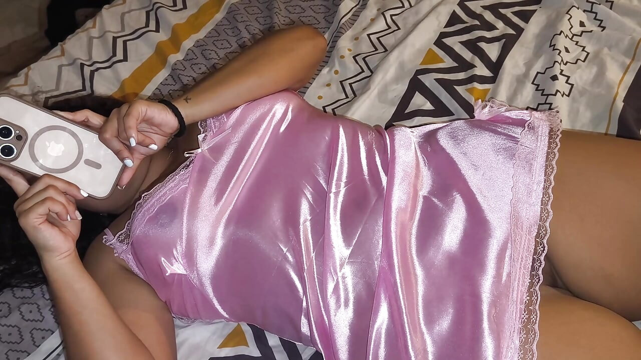 Stepmom asks me to massage her pussy while chatting with her husband