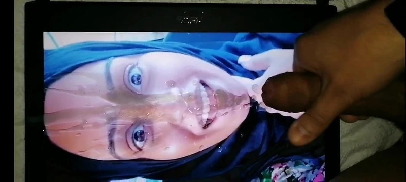 hijab cum tribute