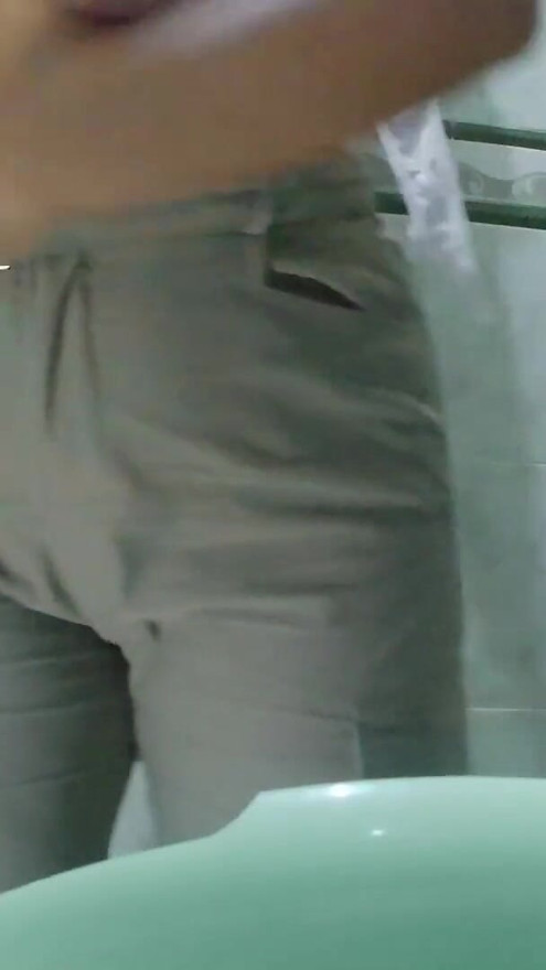 Amateur Camera Records Neighbor (Latina) | Clip 1