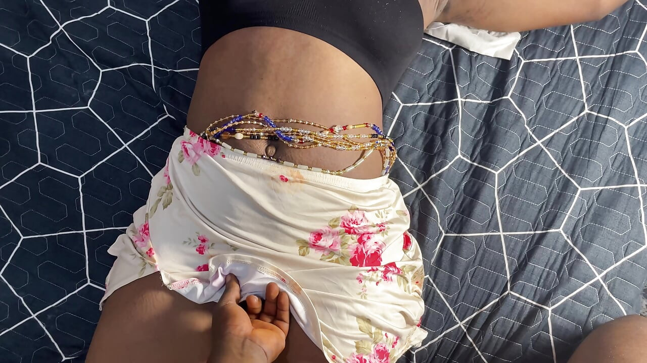 African Ebony wears no panties when I entered her room