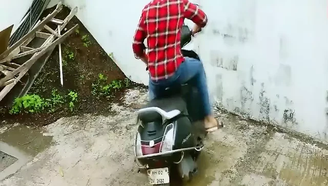 Desi maid ko husband ne choda