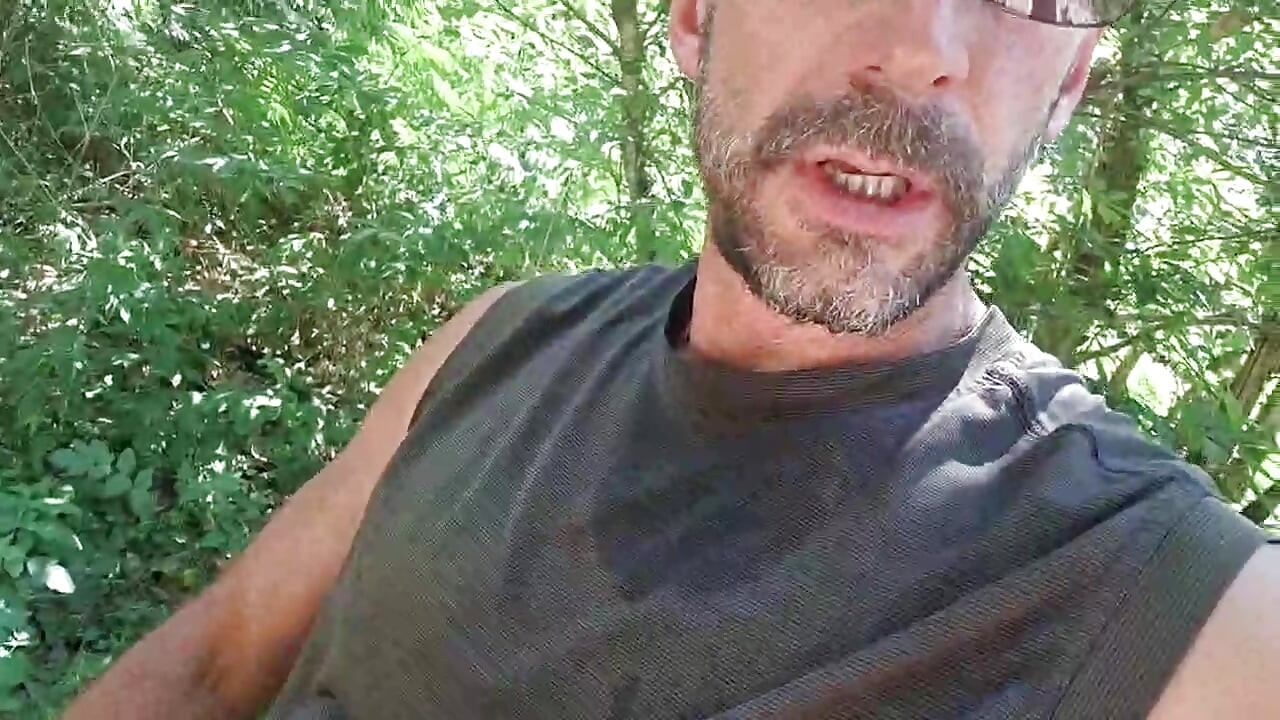 at the edge of a forest path, Remi06cam4