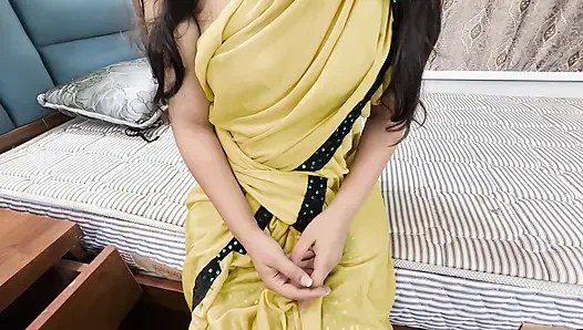 Maid Ko Ghar Mein Paise Chori Karte Pakda