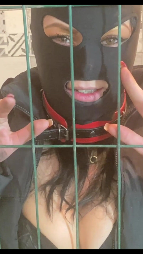 所以你想順從嗎？#Milf、#Brunette、擠奶 #Mommy、#Cum、#Fuck、#Sex、#Ass、#Boobs、#Femdom #Mistress