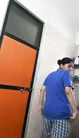 Sri lankan gf strip in washroom