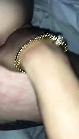 Se mama bien asu puta