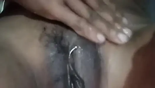 Destroy my weat pussy with my Fingers