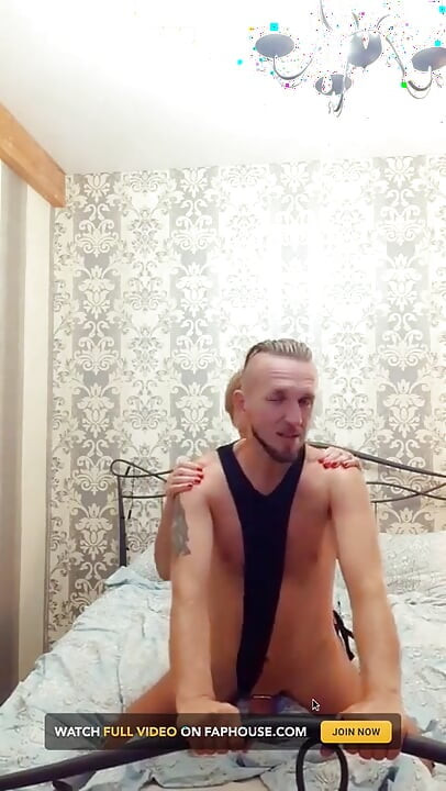 私を釘付けにする