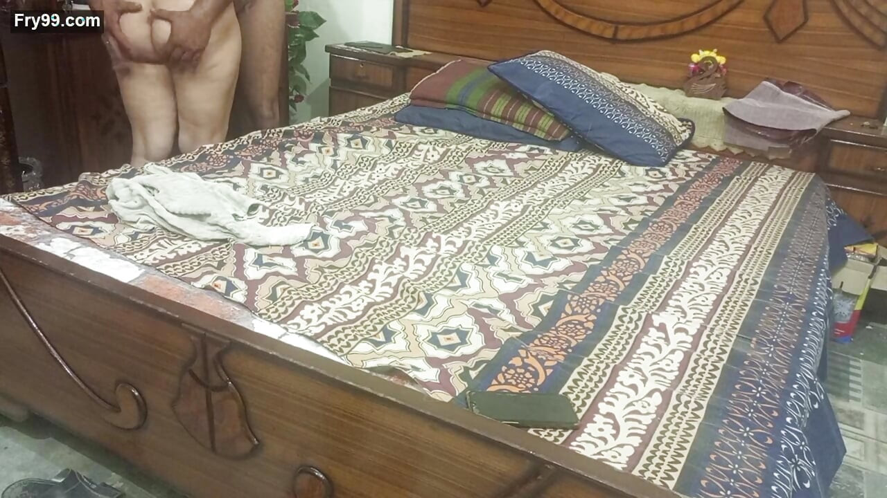 Meine stiefschwester fickt und kommt in die muschi, indische schöne stiefschwester desi inderin