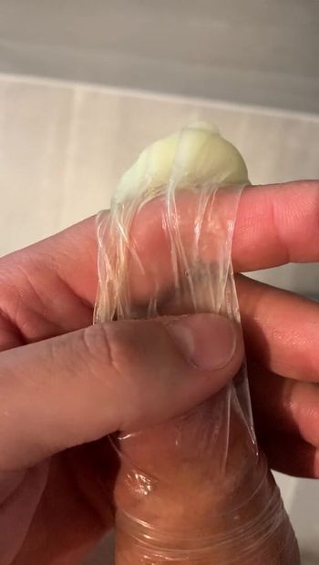 Huge cumshot in condom