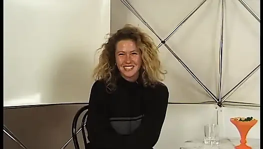 Esmer olgun bayan oyuncu seçmelerinde sert sikişiyor