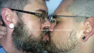 Adam e richard se beijando, vídeo 5