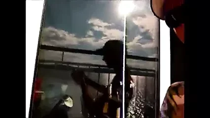 Белый головорез сосет у богача на круизном судне