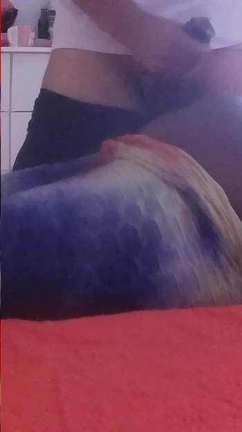 My Step Mother Asks Me for a Massage on Her Big Ass and I Can’t Resist