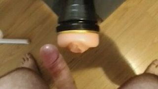 Sulu Fleshlight ile eğlenmek