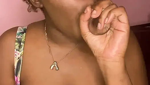 Sahnige muschi Shenanigans (ALLIYAH ALECIA)