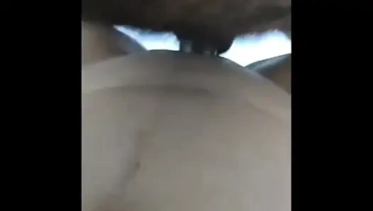 Hintli bhabhi ko uske kamre mein jake choda 964 Hintli bhabhi ko chodne ka moka mila