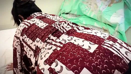 Türk büyük götlü ve memeli ateşli güzel ofis kızı iş arkadaşından sikişmek istiyor